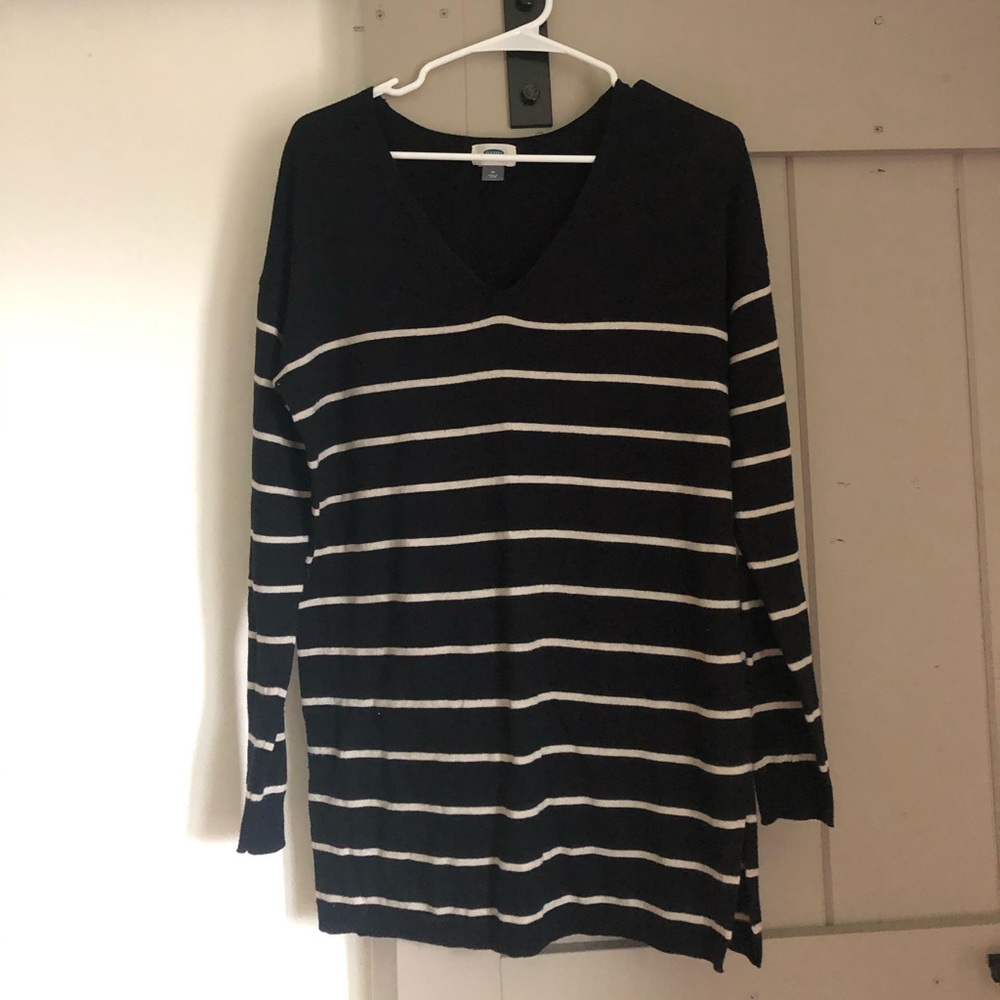 Black/cream striped tunic sweater